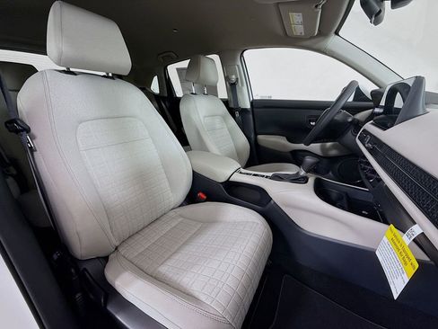 New 2026 Honda HR-V LX image 25