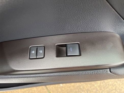 Used 2024 Toyota Camry SE image 50