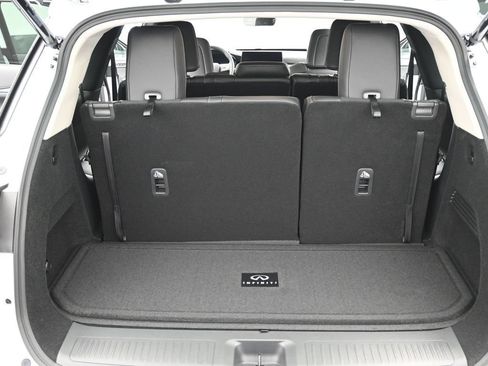 New 2026 INFINITI QX60 Luxe w/ Cargo Package AWD/4WD image 14
