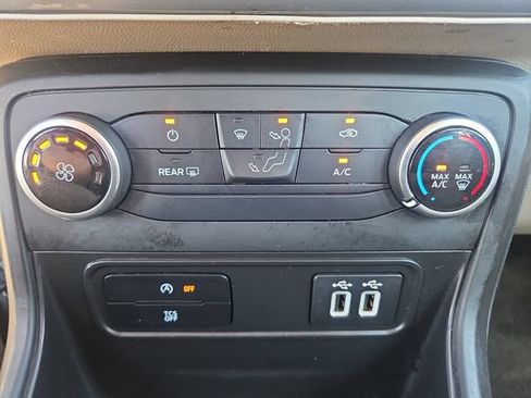 Used 2022 Ford EcoSport S AWD/4WD image 25