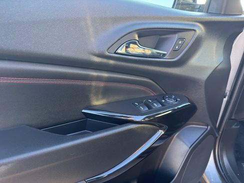 Used 2024 Chevrolet Trax RS w/ Driver Confidence Package image 13