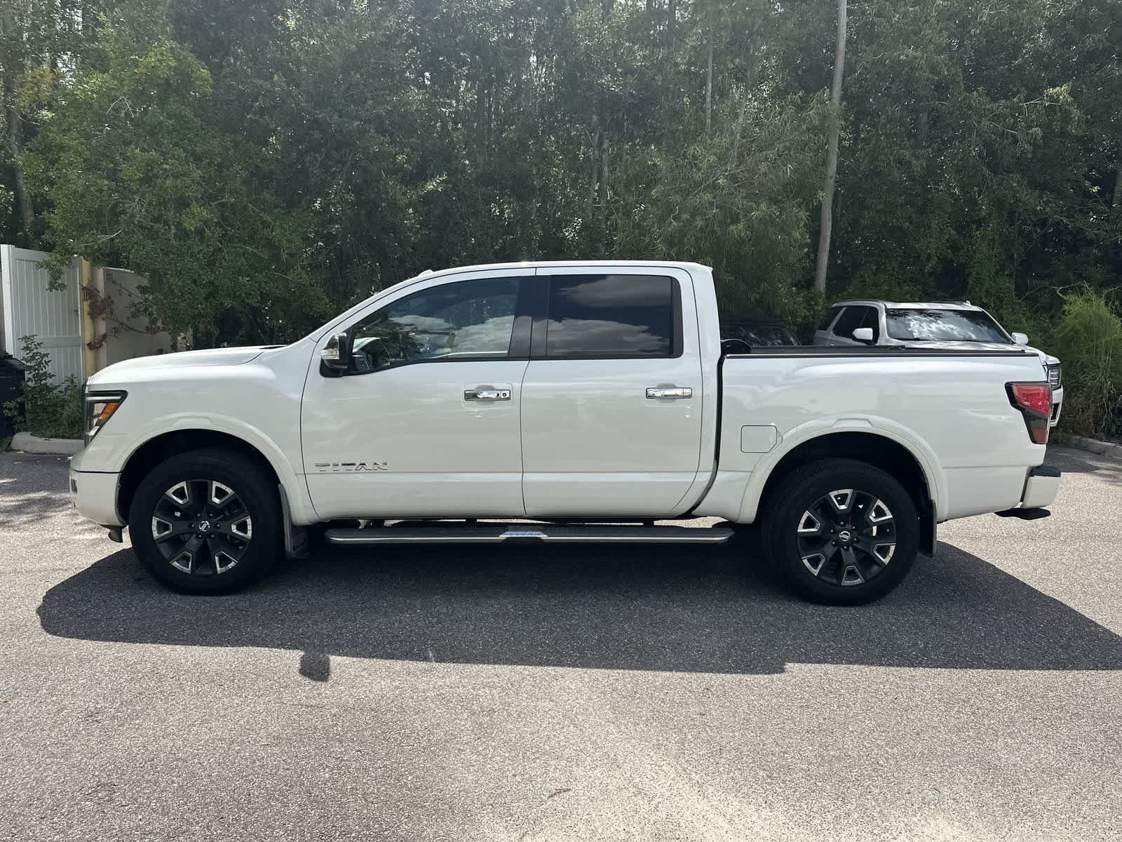Used 2021 Nissan Titan Platinum Reserve w/ Moonroof Package AWD/4WD image 3