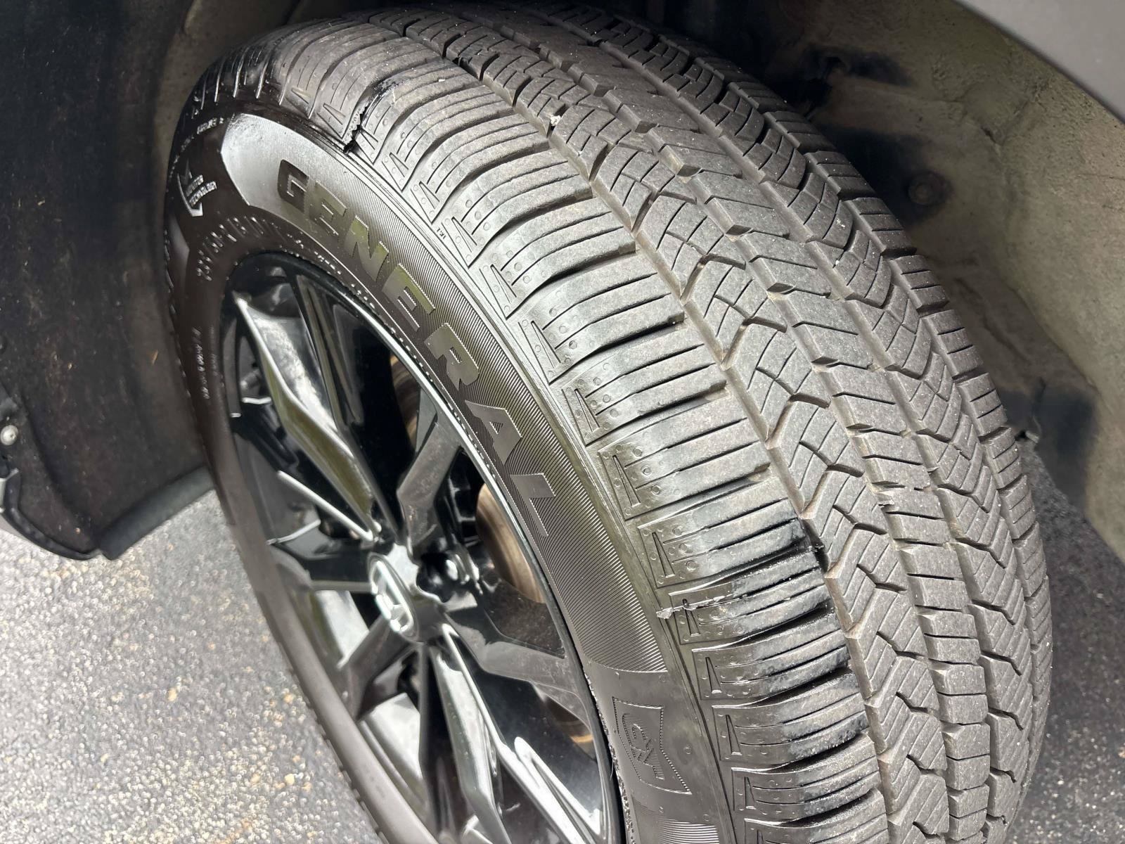 Certified 2024 Honda CR-V Sport-L image 9