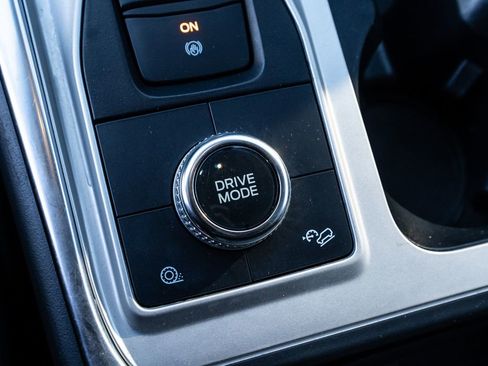 Used 2022 Ford Explorer Timberline image 32