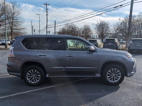 Used 2015 Lexus GX 460 Luxury image 4