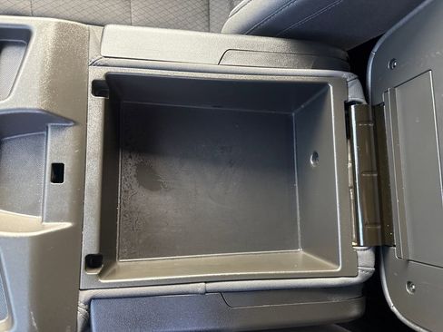 Used 2023 Chevrolet Silverado 1500 LT image 25