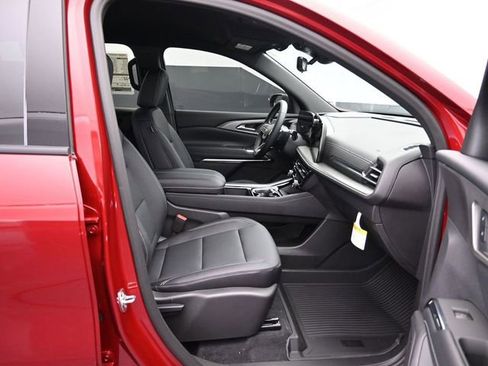 New 2026 Chevrolet Traverse LT w/ Driver Confidence Package image 35