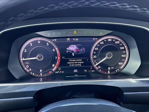 Used 2019 Volkswagen Tiguan SEL FWD image 14