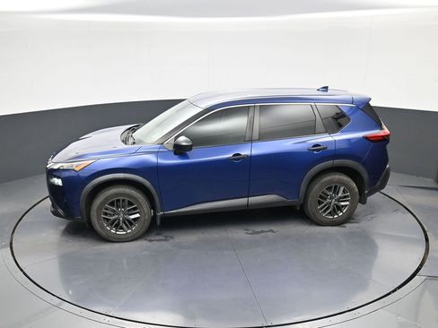 Used 2021 Nissan Rogue S FWD image 27