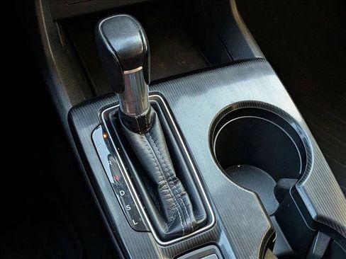 Used 2022 Honda Civic EX image 12