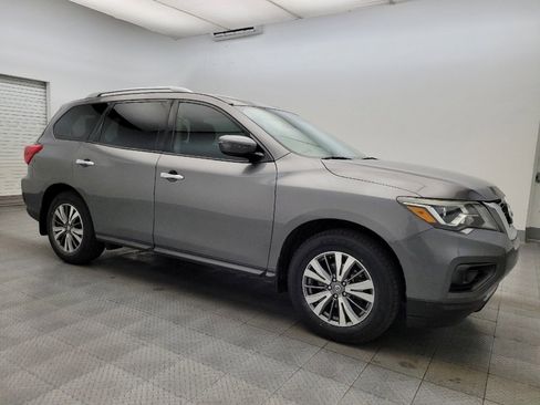 Used 2020 Nissan Pathfinder S image 11