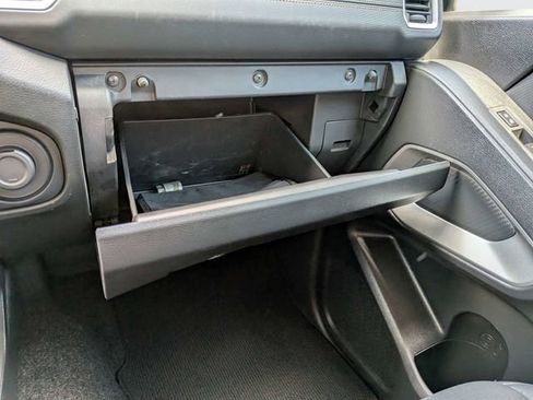 Used 2022 Nissan Frontier SV AWD/4WD image 23