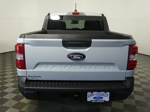 Certified 2025 Ford Maverick XLT w/ XLT Luxury Package FWD image 4