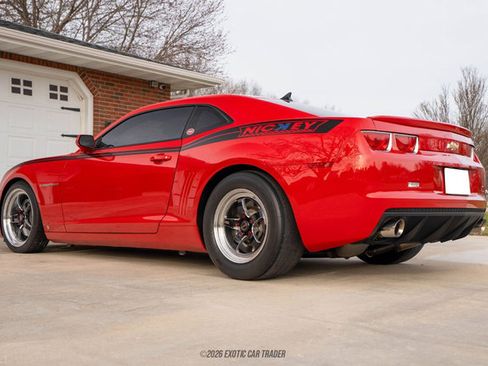 Used 2010 Chevrolet Camaro SS image 6
