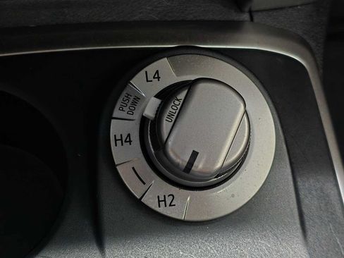 Used 2019 Toyota 4Runner SR5 Premium AWD/4WD image 15