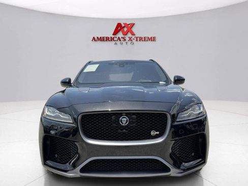 Used 2019 Jaguar F-PACE SVR image 9