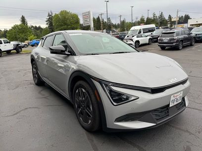Used 2025 Kia EV6 Light