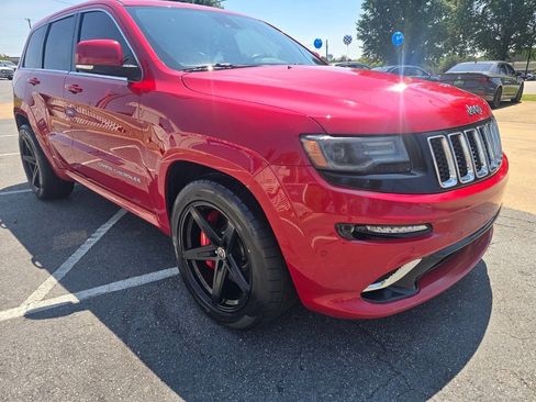 Used 2014 Jeep Grand Cherokee SRT8 w/ Luxury Group II AWD/4WD image 8