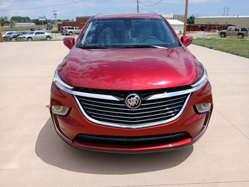 Used 2023 Buick Enclave Essence FWD image 9