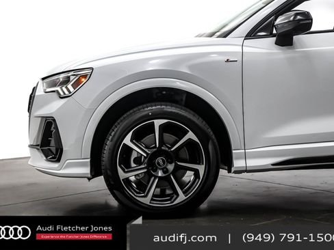 New 2025 Audi Q3 2.0T Premium Plus image 10