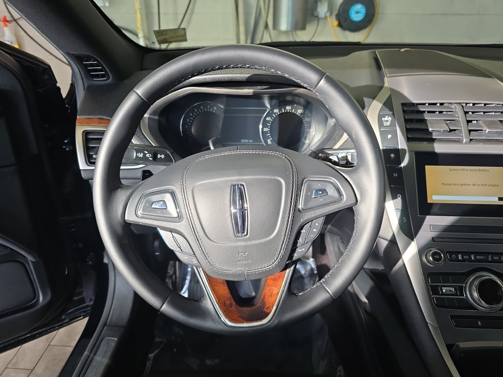 Used 2017 Lincoln MKZ Select w/ Technology Package FWD image 19