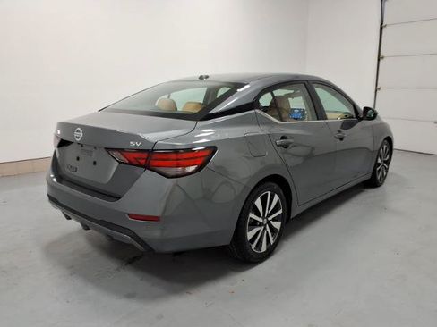 Used 2023 Nissan Sentra SV w/ SV Premium Package FWD image 3