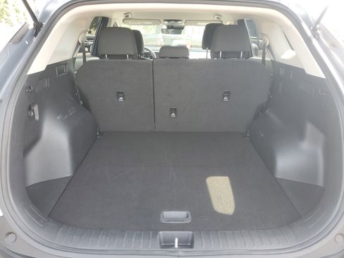 Used 2025 Kia Sportage LX FWD image 7