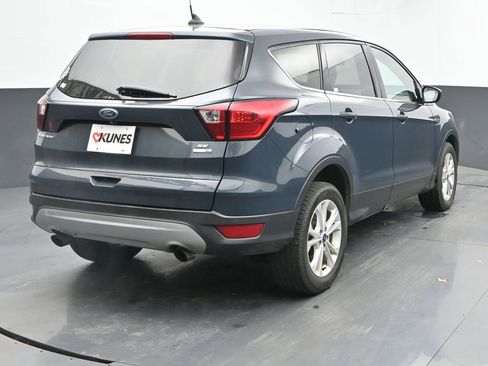 Used 2019 Ford Escape SE AWD/4WD image 9
