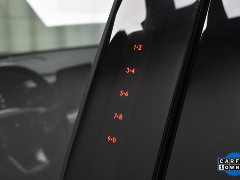 Used 2021 Ford Explorer XLT w/ Class III Trailer Tow Package image 14