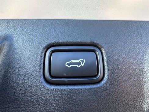 Certified 2025 Hyundai Tucson SEL image 10