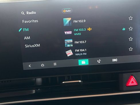 Used 2026 Kia Carnival FWD image 21