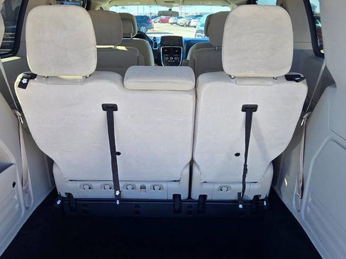 Used 2011 Dodge Grand Caravan Mainstreet w/ PWR Convenience Group image 7