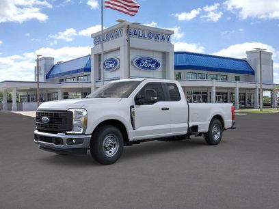 New 2025 Ford F250 XL w/ XL Chrome Package