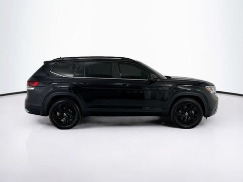 Used 2023 Volkswagen Atlas SE w/ Panoramic Sunroof Package FWD image 4