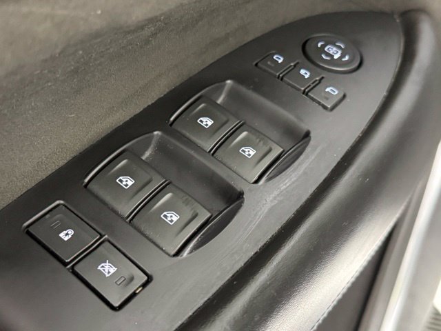 Used 2019 Cadillac Escalade ESV Platinum AWD/4WD image 22