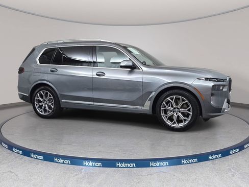 Used 2024 BMW X7 xDrive40i AWD/4WD image 4