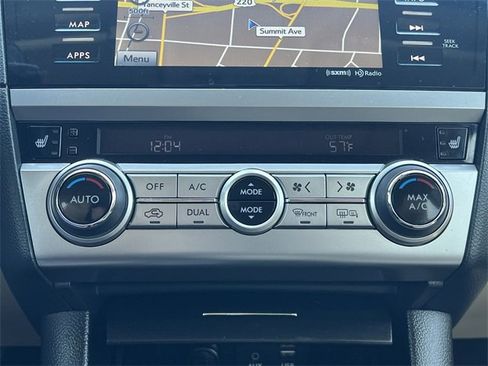 Used 2017 Subaru Outback 2.5i Limited image 15