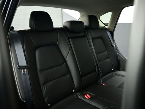 New 2025 MAZDA CX-5 AWD 2.5 S w/ Select Package image 8