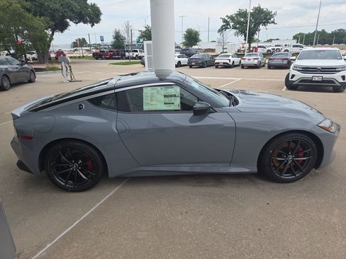 New 2026 Nissan Z Performance w/ Floor Mat Package RWD image 7