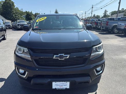 Used 2016 Chevrolet Colorado Z71 w/ Z71 Midnight Edition AWD/4WD image 2