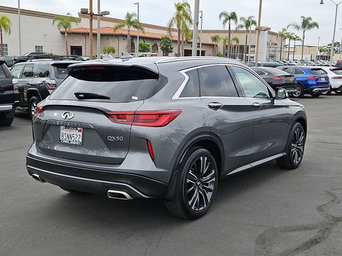 Used 2022 INFINITI QX50 Luxe w/ Appearance Package image 6