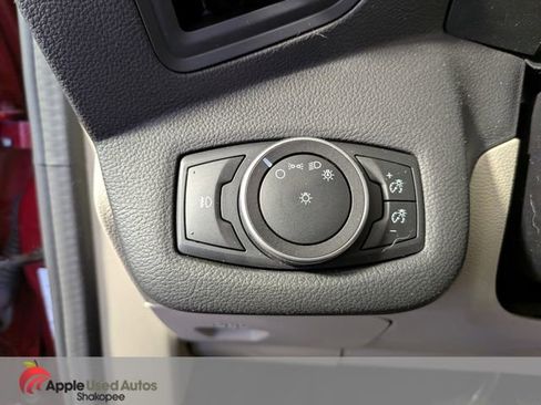 Used 2017 Ford C-MAX Titanium w/ Equipment Group 301A FWD image 14