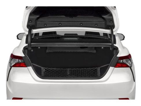 Used 2021 Toyota Camry SE image 11