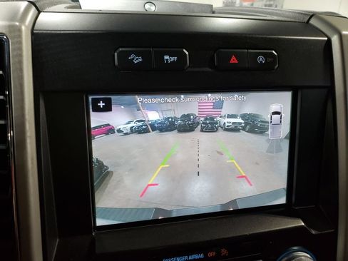 Used 2018 Ford F150 Lariat w/ Equipment Group 502A Luxury AWD/4WD image 29
