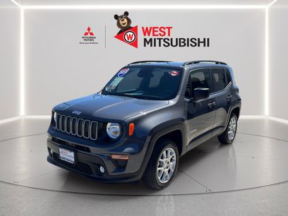 Used 2023 Jeep Renegade Latitude w/ Sun & Fun Group