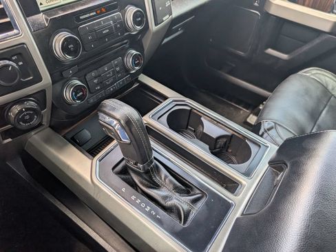 Used 2016 Ford F150 Lariat w/ Equipment Group 502A Luxury RWD image 25