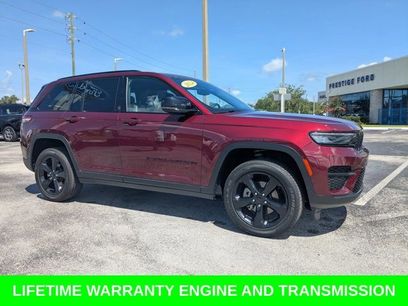 Used 2024 Jeep Grand Cherokee Altitude