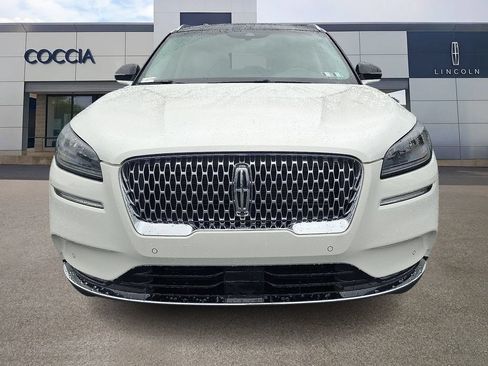 Used 2021 Lincoln Corsair Reserve w/ Equipment Group 201A AWD/4WD image 2