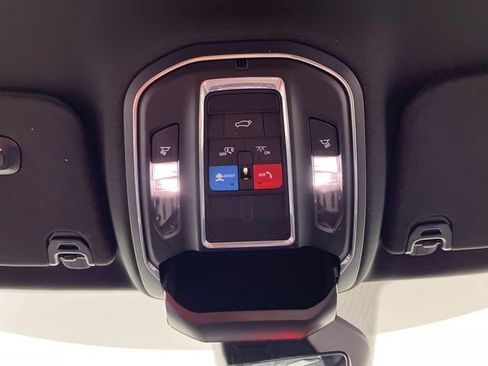Used 2024 Jeep Wagoneer Series II w/ Flexible Seating Group RWD image 33