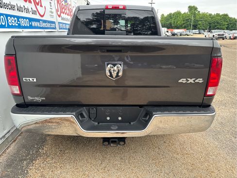 Used 2023 RAM 1500 Classic SLT w/ Trailer & Traction Group AWD/4WD image 4